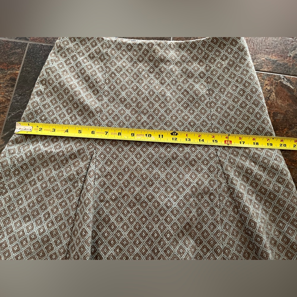 Boden A-Line Skirt in Gray Diamond Pattern - Picture 14 of 16